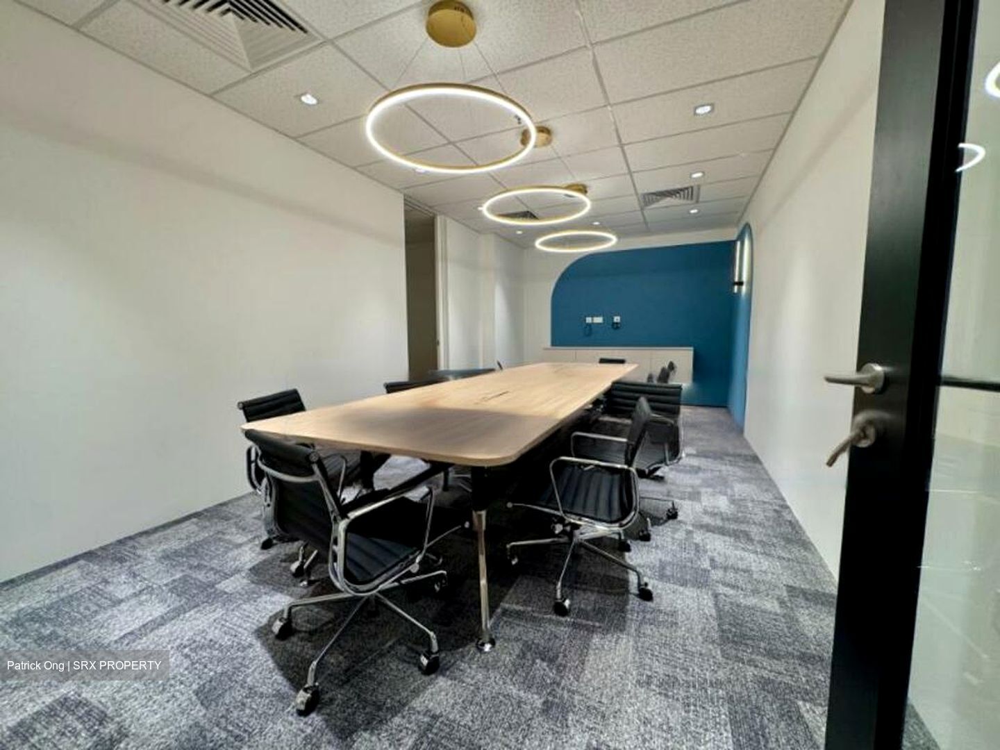 Robinson 112 (D1), Office #476533301